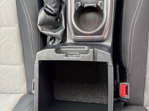 Used 2023 Toyota Tacoma TRD Off-Road w/ Technology Package image 31