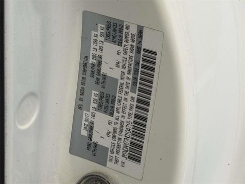 Used 2017 MAZDA MX-5 Miata RF Grand Touring image 27