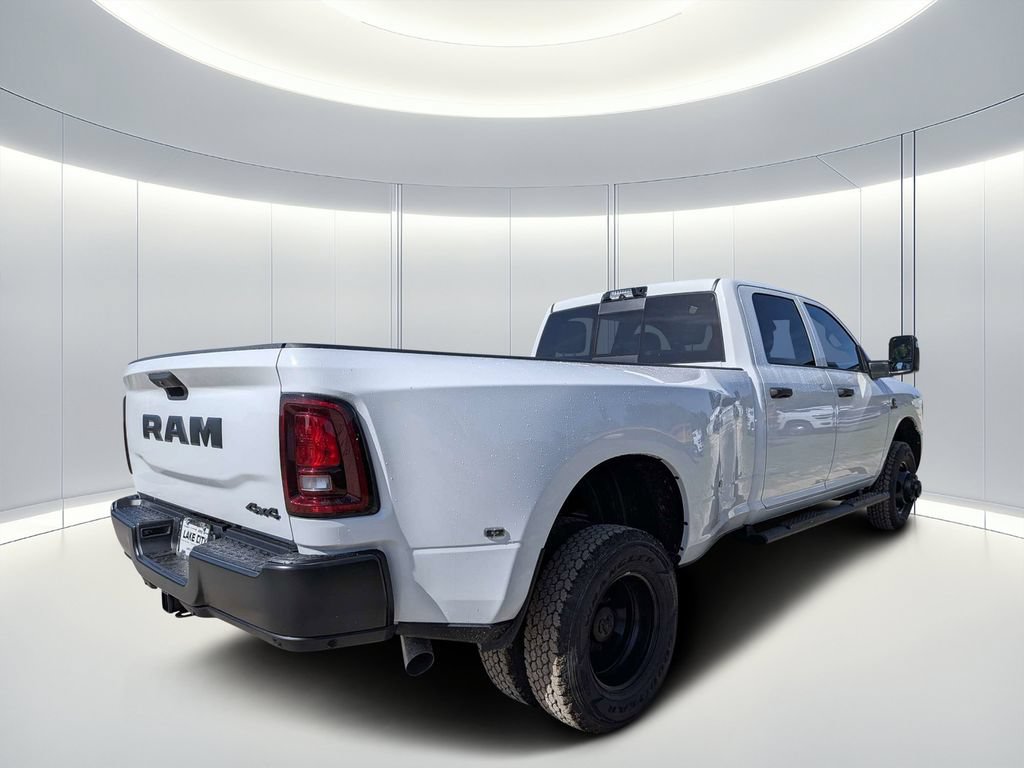 New 2026 RAM 3500 Tradesman AWD/4WD image 4