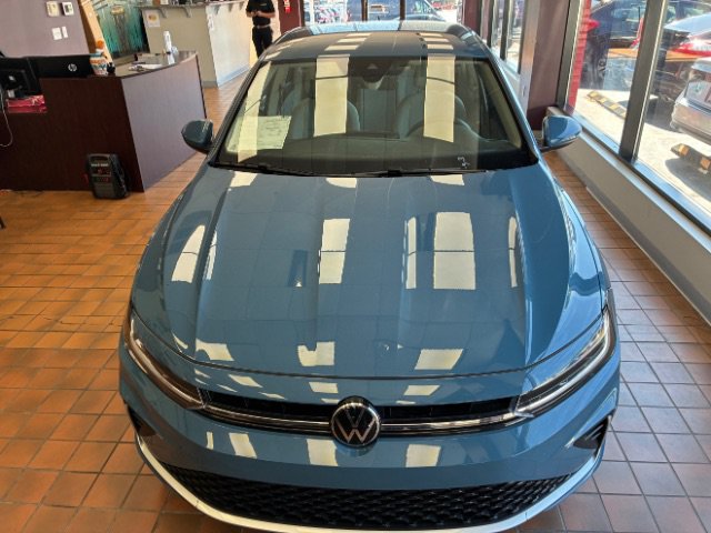 Used 2025 Volkswagen Jetta S FWD image 5
