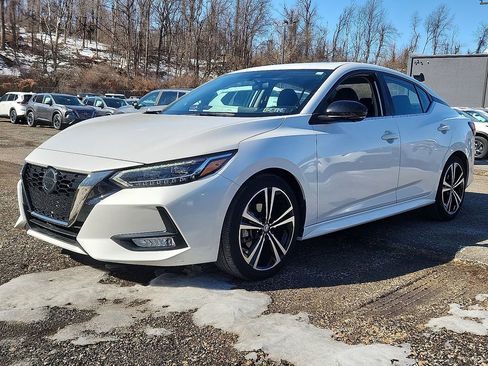 Certified 2023 Nissan Sentra SR w/ SR Premium Package image 4