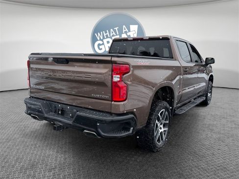 Used 2019 Chevrolet Silverado 1500 Custom Trail Boss w/ Custom Convenience Package image 3