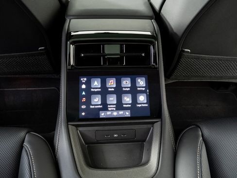 Certified 2025 Porsche Panamera Turbo image 22