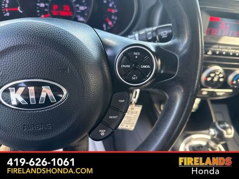 Used 2014 Kia Soul FWD image 17