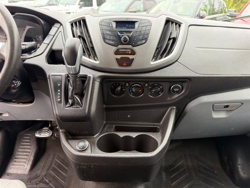 Used 2019 Ford Transit 250 130 Low Roof RWD image 17