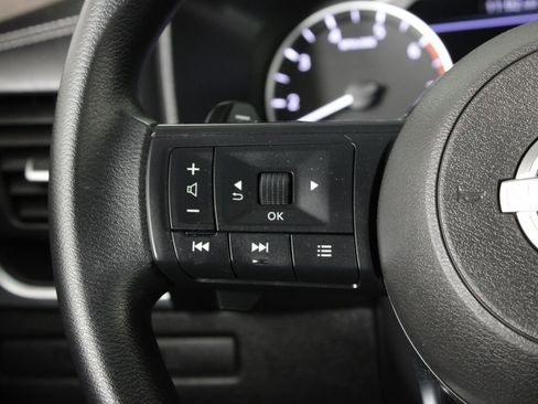 Certified 2023 Nissan Rogue S image 25