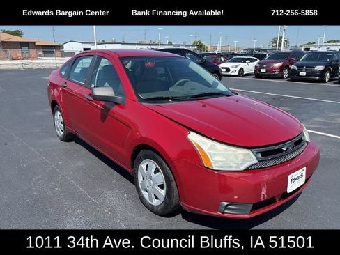 Used 2011 Ford Focus S image 2