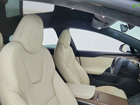 Used 2023 Tesla Model S AWD/4WD image 20