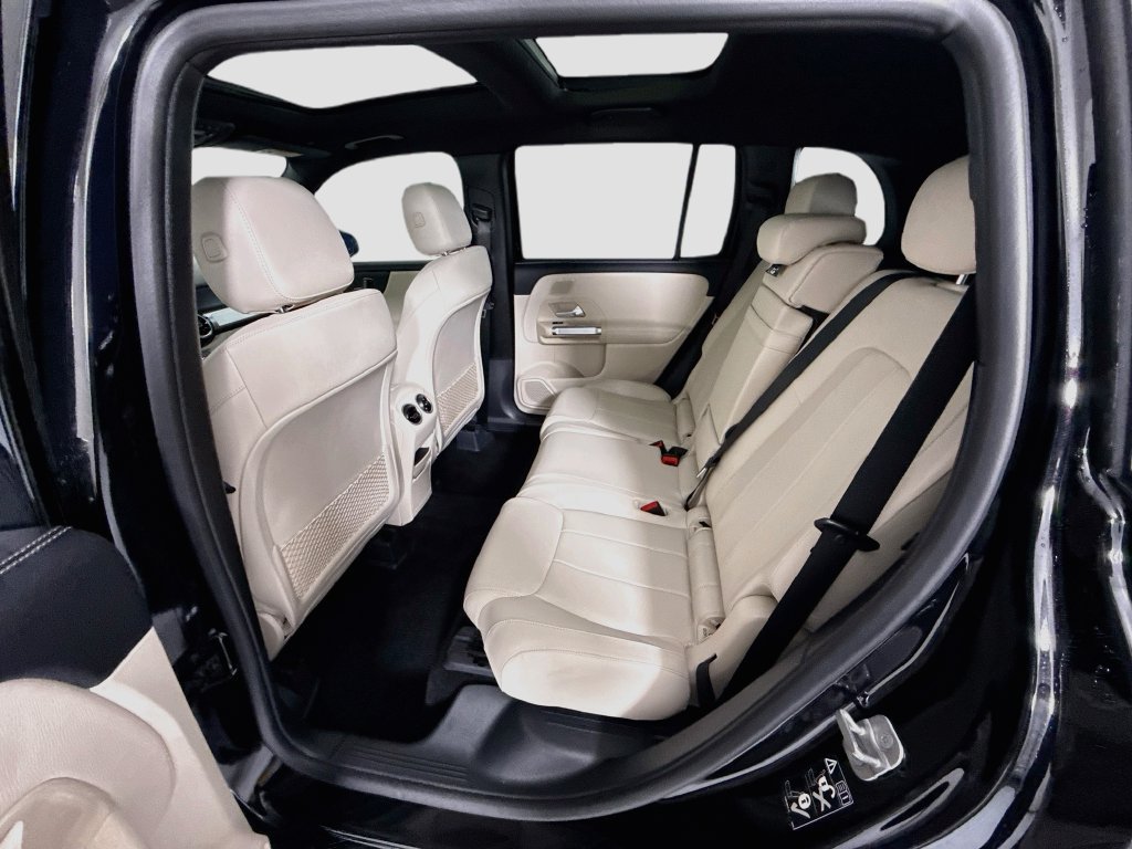 Used 2026 Mercedes-Benz GLB 250 image 21