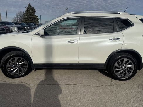 Used 2016 Nissan Rogue SL w/ SL Premium Package image 5