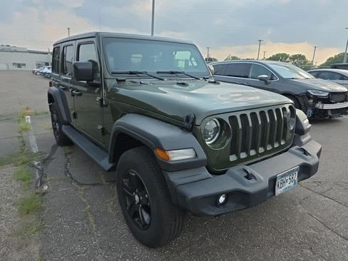 Used 2023 Jeep Wrangler Unlimited Sport AWD/4WD image 2