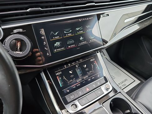 Used 2022 Audi Q7 2.0T Premium image 18