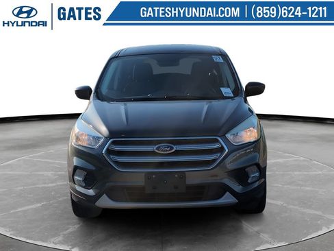 Used 2017 Ford Escape SE AWD/4WD image 4