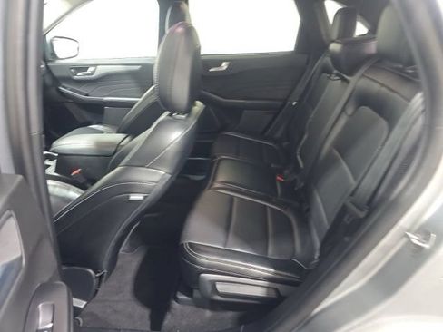 Used 2024 Ford Escape Platinum AWD/4WD image 11