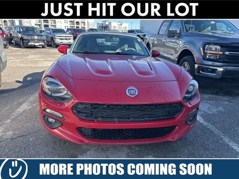 Used 2017 FIAT 124 Spider Lusso image 3
