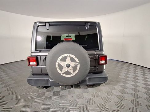 Certified 2021 Jeep Wrangler Sport S image 30