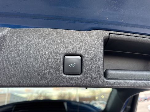 Used 2022 Ford Escape SE w/ Convenience Package image 35