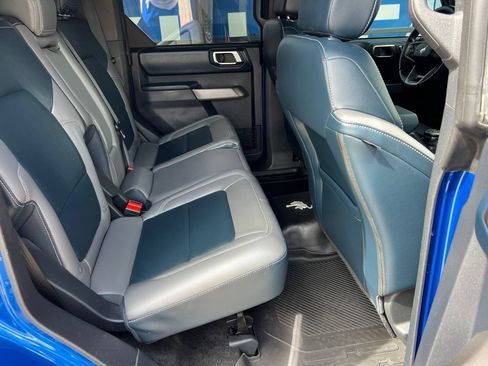 Used 2021 Ford Bronco First Edition AWD/4WD image 21