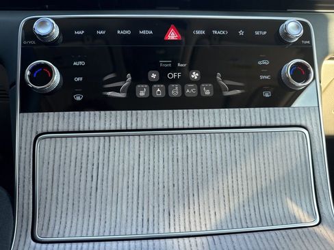 New 2026 Genesis GV80 2.5T Select image 20