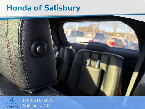 Used 2017 Ford Explorer Sport w/ Equipment Group 401A image 8