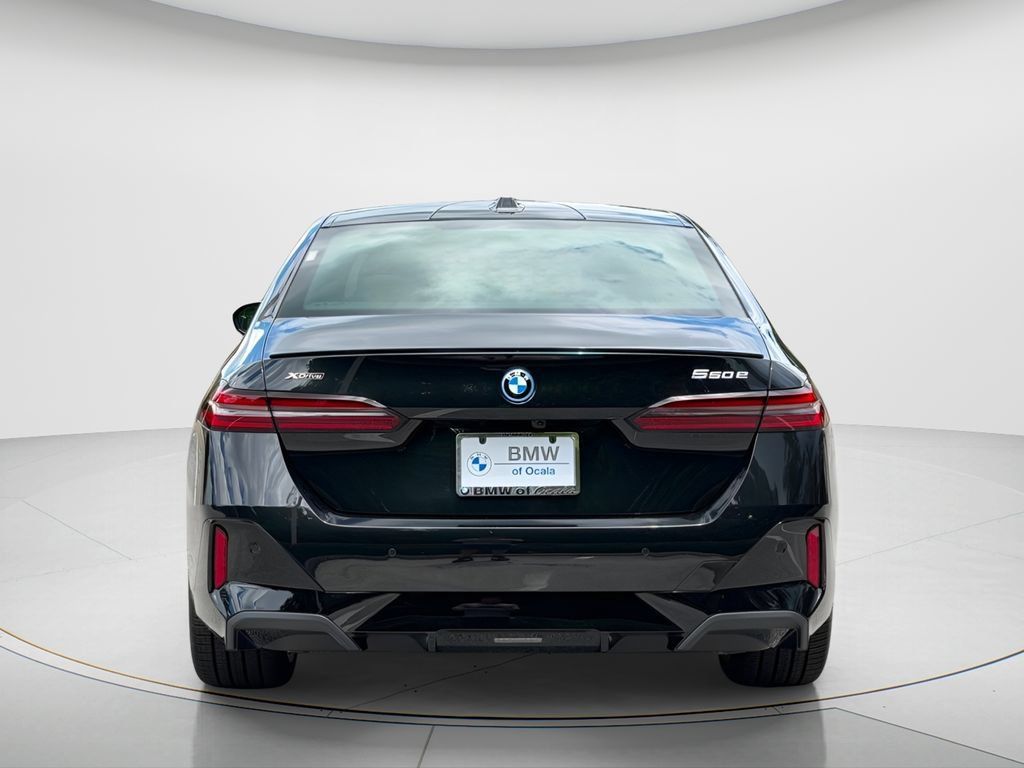 New 2027 BMW 550e xDrive w/ Premium Package AWD/4WD image 6