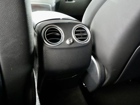 Used 2018 Mercedes-Benz GLC 300 4MATIC Coupe image 30