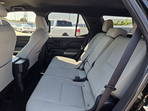 Used 2025 Toyota 4Runner SR5 RWD image 27