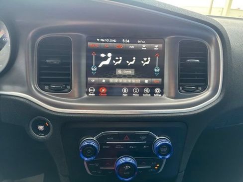 Used 2022 Dodge Charger R/T w/ Performance Handling Group RWD image 27