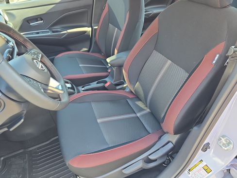 New 2025 Nissan Versa SR w/ Trunk Package image 14