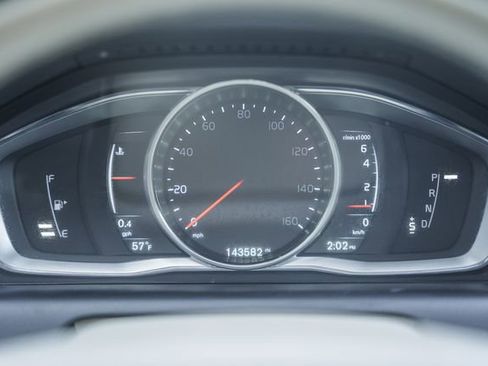 Used 2015 Volvo XC60 T6 w/ Proximity Package image 46