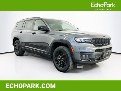 Used 2024 Jeep Grand Cherokee L Laredo