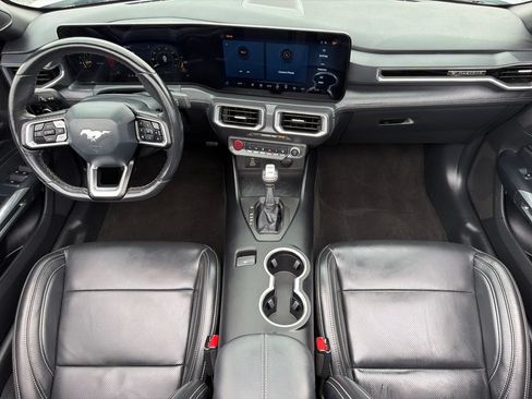 Used 2025 Ford Mustang Premium RWD image 22