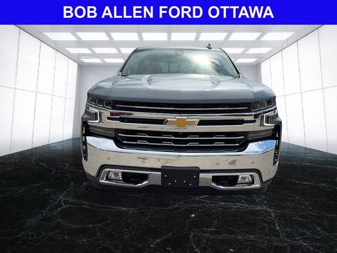 Used 2022 Chevrolet Silverado 1500 LTZ w/ LTZ Premium Package AWD/4WD image 6