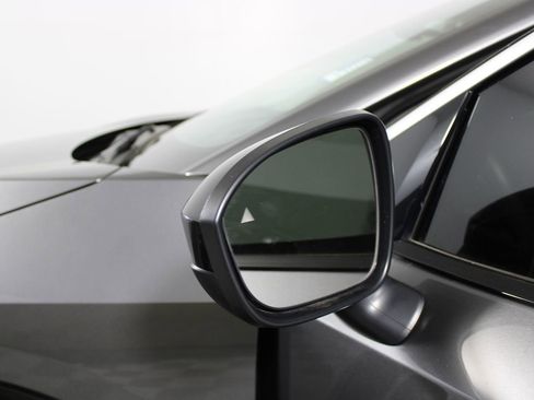 Used 2024 Nissan Ariya FWD image 42