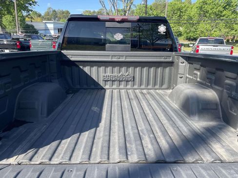 Used 2020 Chevrolet Silverado 1500 High Country w/ Technology Package image 14