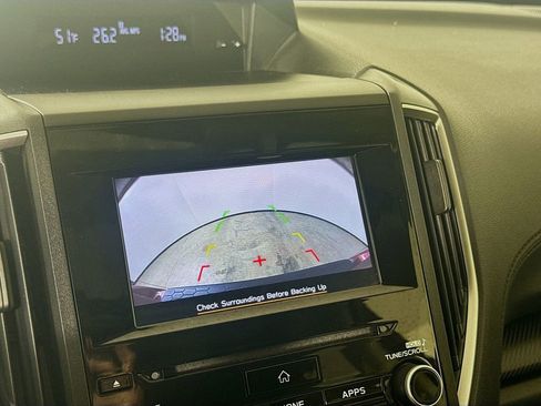 Used 2019 Subaru Crosstrek 2.0i Premium w/ Moonroof Package image 15