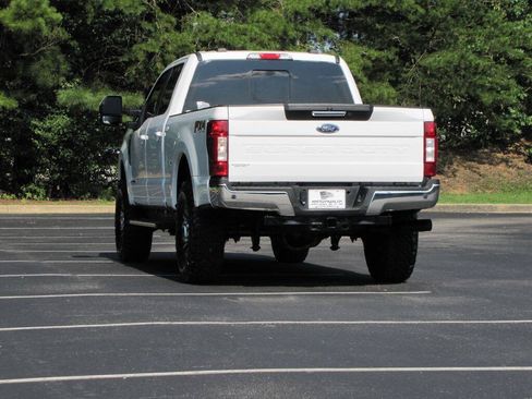 Used 2022 Ford F250 Lariat w/ Lariat Value Package AWD/4WD image 11