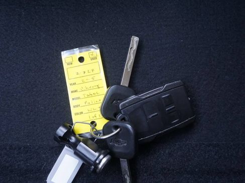 Used 2015 Chevrolet Tahoe 2WD image 28