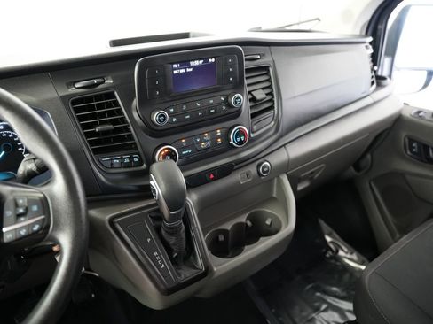 Used 2020 Ford Transit 250 Low Roof AWD image 18