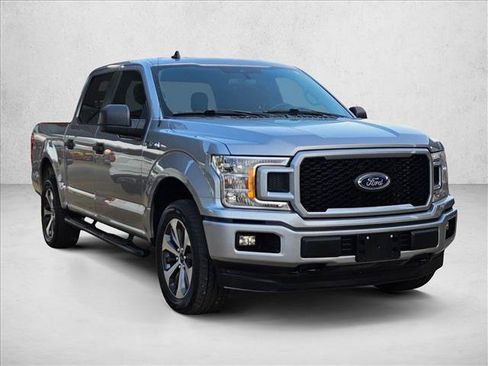 Used 2020 Ford F150 XL w/ Equipment Group 101A Mid AWD/4WD image 3