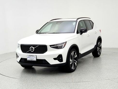 New 2026 Volvo XC40 B5 Ultra w/ Climate Package image 1
