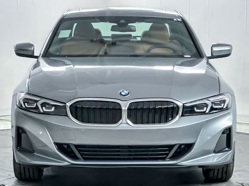 Used 2026 BMW 330i Sedan w/ Convenience Package RWD image 10