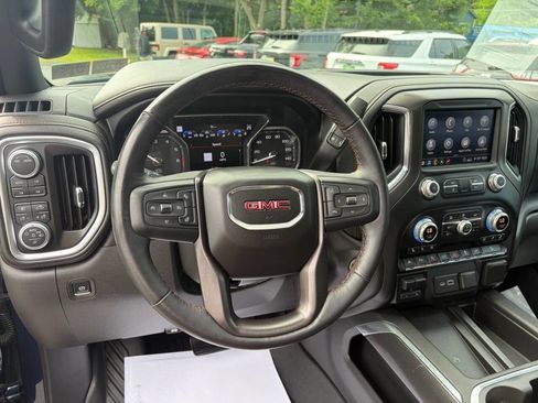 Used 2020 GMC Sierra 1500 AT4 w/ AT4 Premium Package AWD/4WD image 15