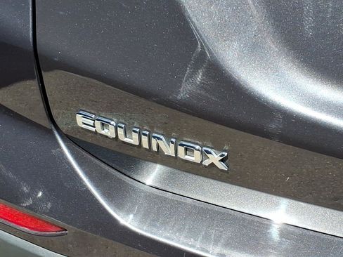 Used 2023 Chevrolet Equinox LT AWD/4WD image 18