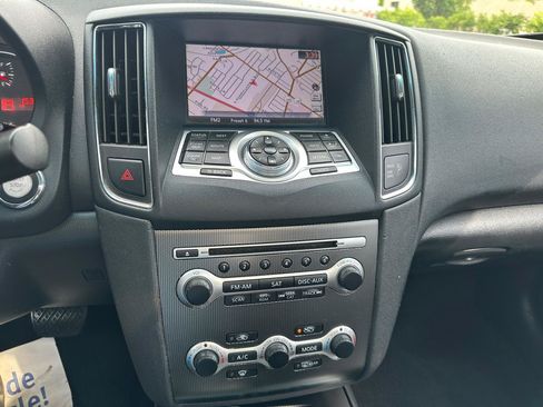 Used 2011 Nissan Maxima 3.5 SV w/ Sport Pkg FWD image 21
