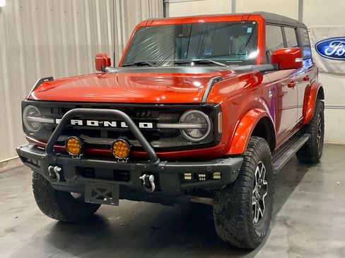 Used 2022 Ford Bronco Outer Banks AWD/4WD image 4