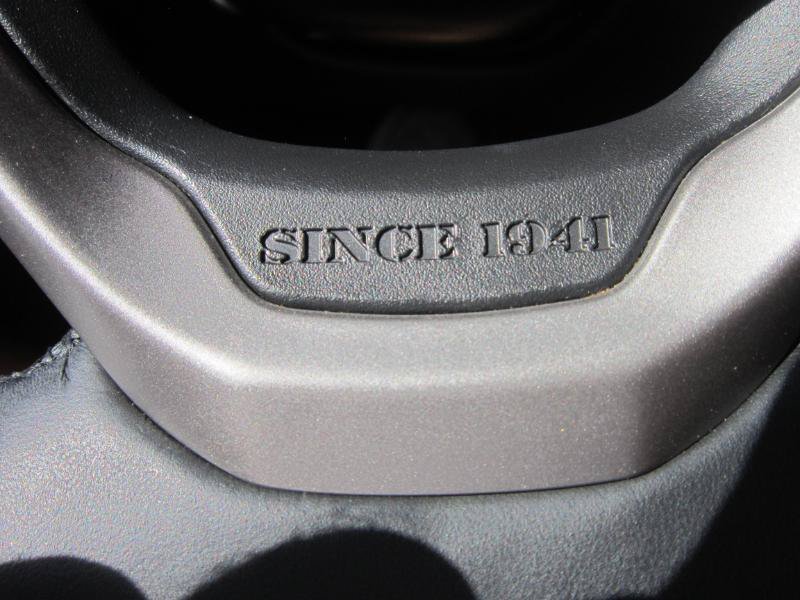 Used 2019 Jeep Cherokee High Altitude AWD/4WD image 33