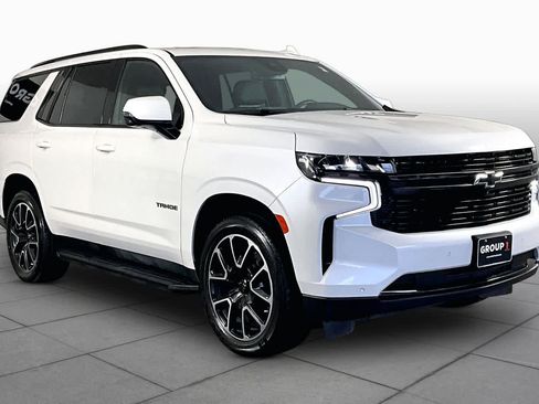 Used 2023 Chevrolet Tahoe RST w/ Luxury Package RWD image 3