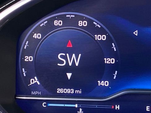 Used 2023 Chevrolet Silverado 1500 LT image 14