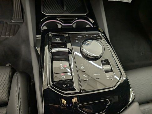 New 2026 BMW 530i w/ Premium Package RWD image 20